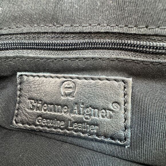 Etienne Aigner Navy Blue Leather Shoulder Bag – Gold Hardware – Adjustable Strap - Picture 2 of 13